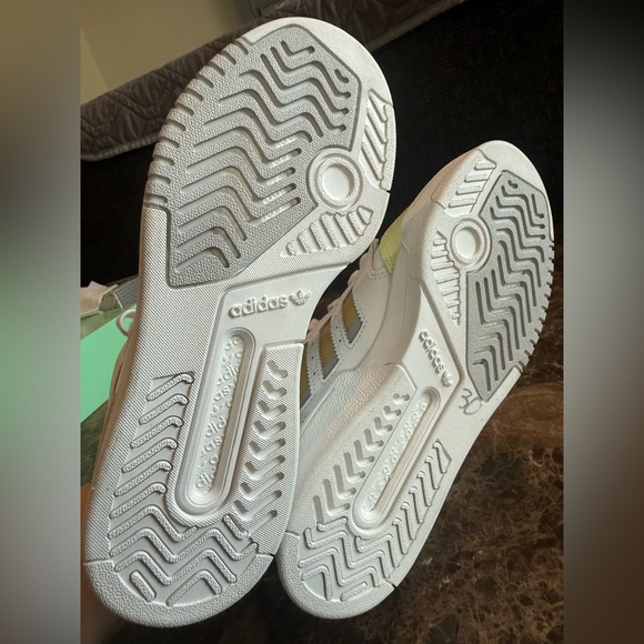 Adidas. Wmns Drop Step XL \'White Almost Lime\'. Size 5.5.
